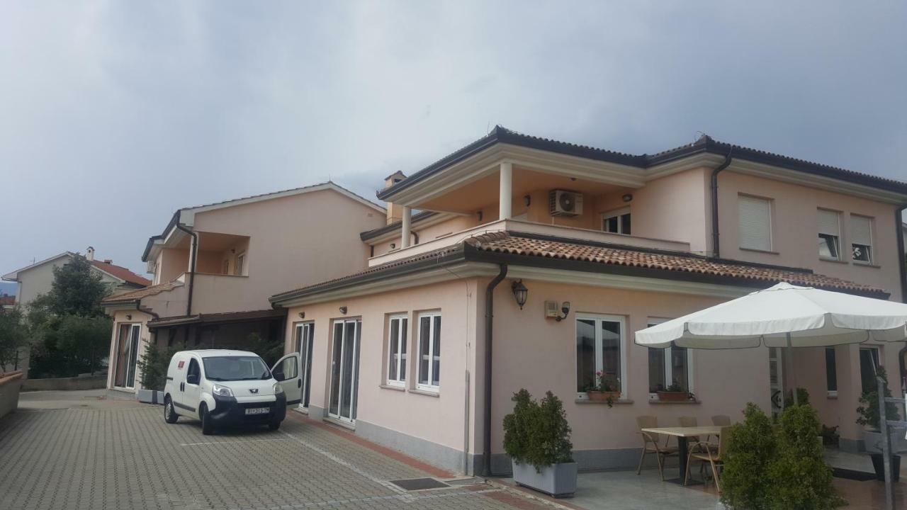 Apartment Dora Rijeka Zewnętrze zdjęcie